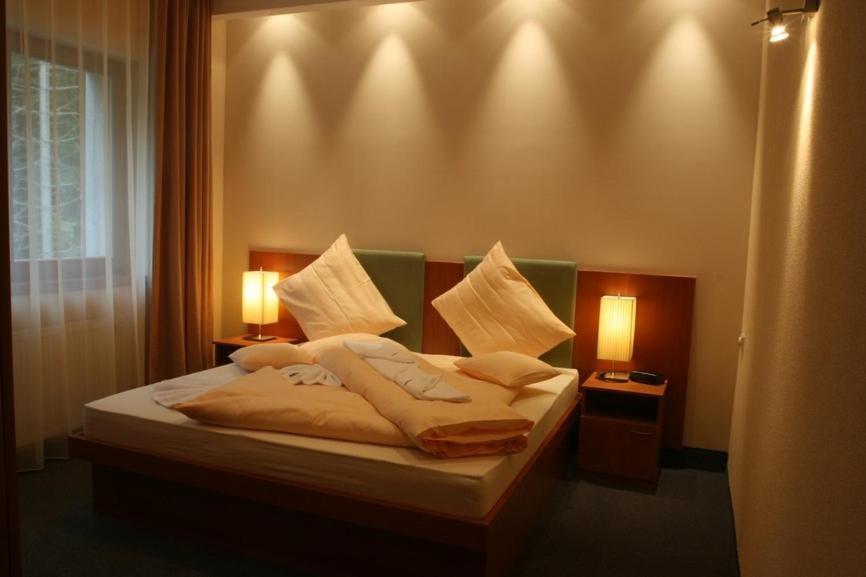 Horsky Hotel Osobita Zuberec Rum bild